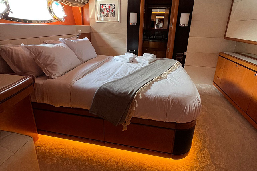 ЯХТА ARIELLA  - БОДРУМ