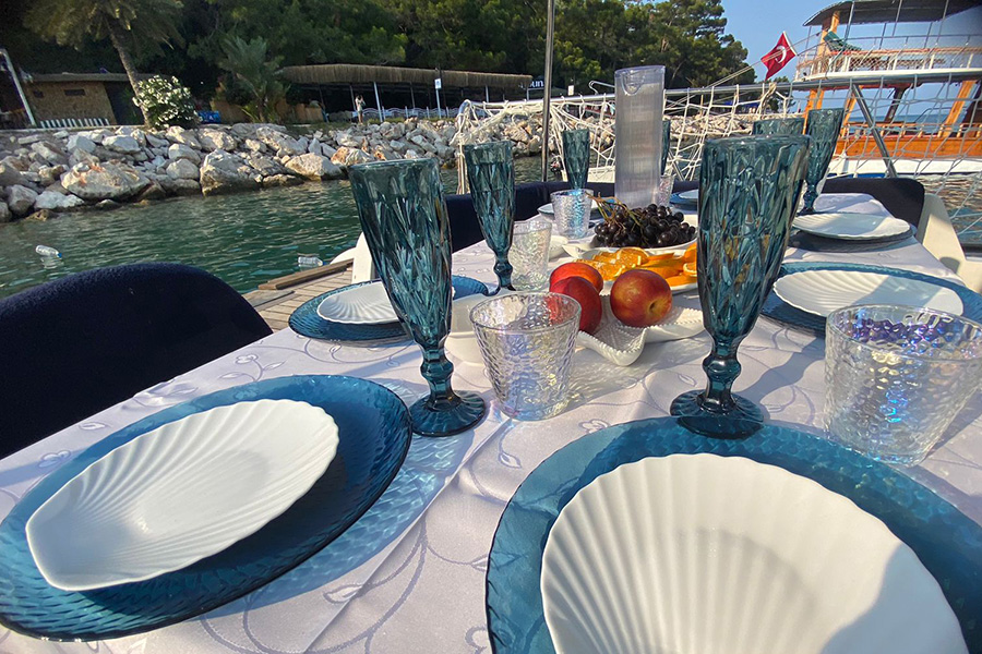 YACHT CAPTAIN ONUR - KEMER