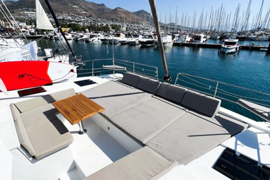 CATAMARAN ROSINA - BODRUM