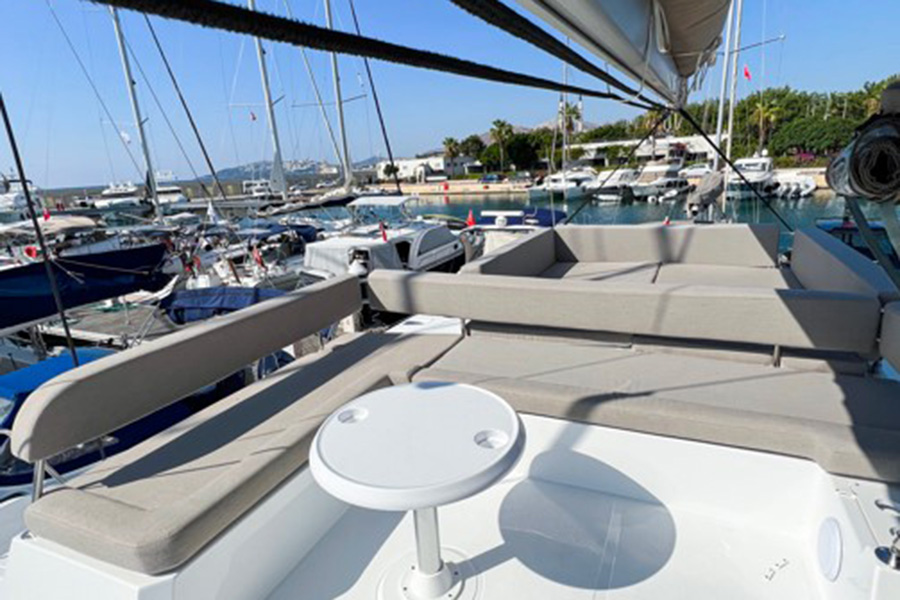 CATAMARAN ROSINA - BODRUM