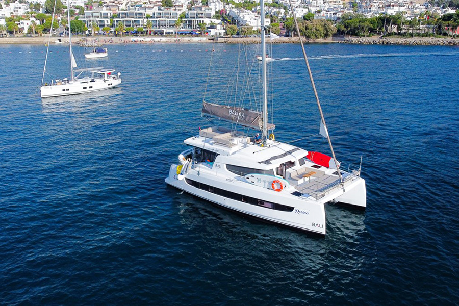 CATAMARAN ROSINA - BODRUM