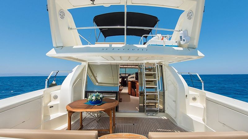 ЯХТА GÜLBAHÇE LUXURY - АЛАНЬЯ