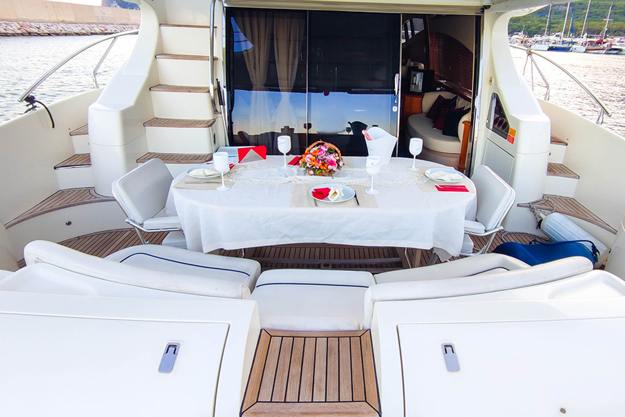 ЯХТА CULLINAN - АНТАЛИЯ