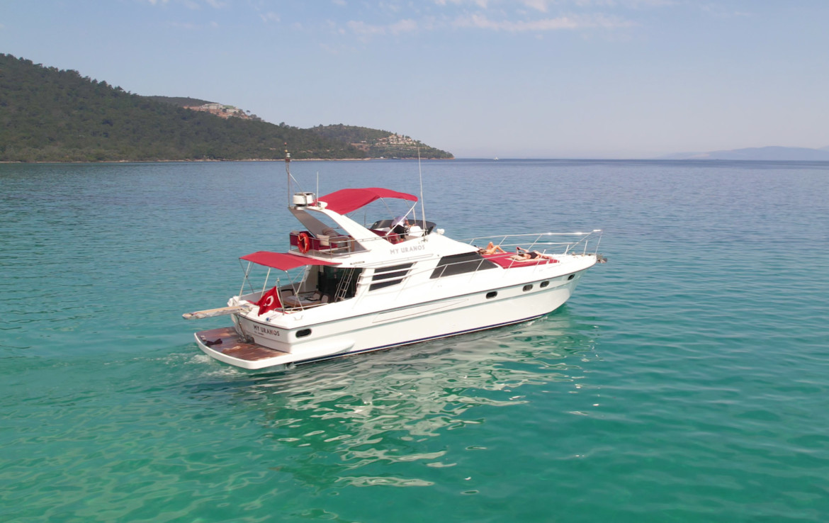 ЯХТА MY URANOS - БОДРУМ