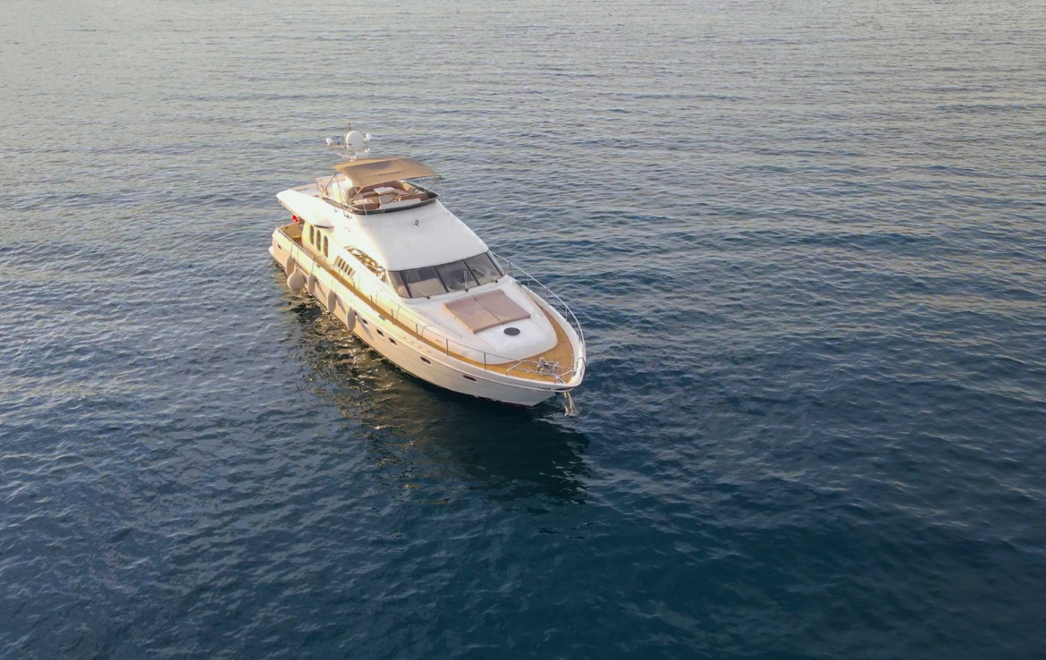 ЯХТА CONSENT 24 - БОДРУМ