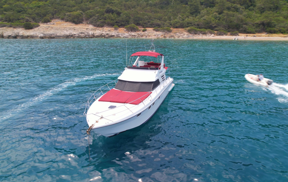 ЯХТА MY URANOS - БОДРУМ