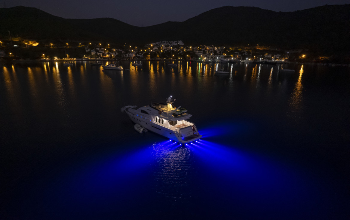 ЯХТА CONSENT 24 - БОДРУМ