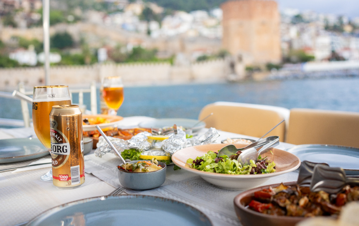 YACHT INFINITY - ALANYA