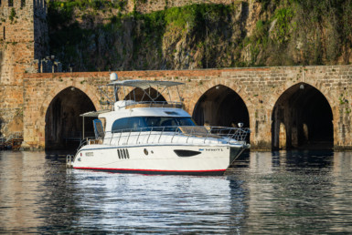 ЯХТА INFINITY - АЛАНИЯ