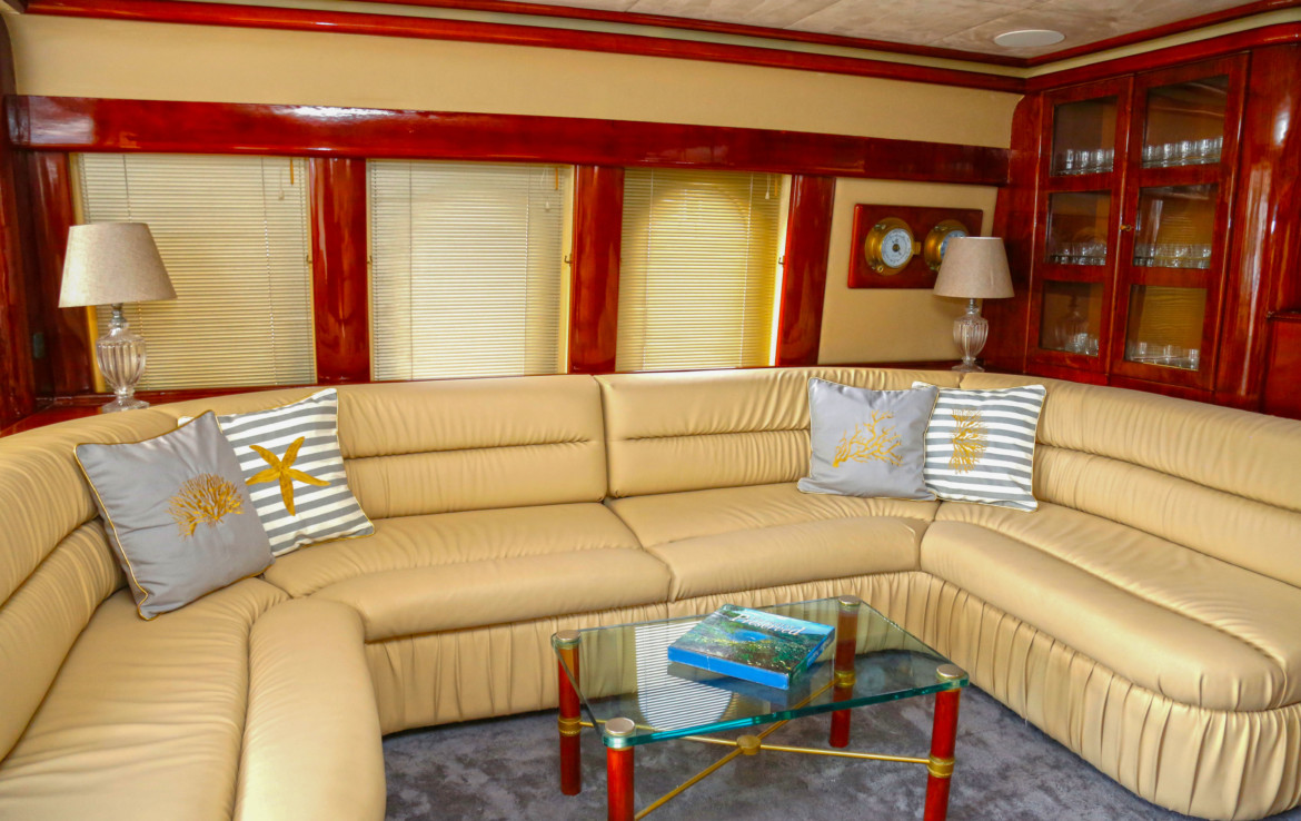 ЯХТА CONSENT 24 - БОДРУМ