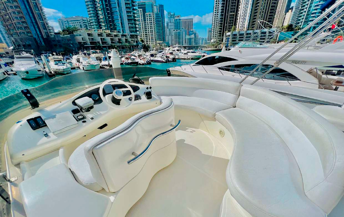 ЯХТА UAE-MOT-03 - ДУБАЙ