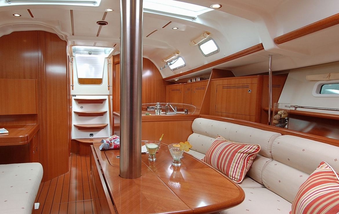 ПАРУСНАЯ ЯХТА UAE-SAIL-01 - ДУБАЙ