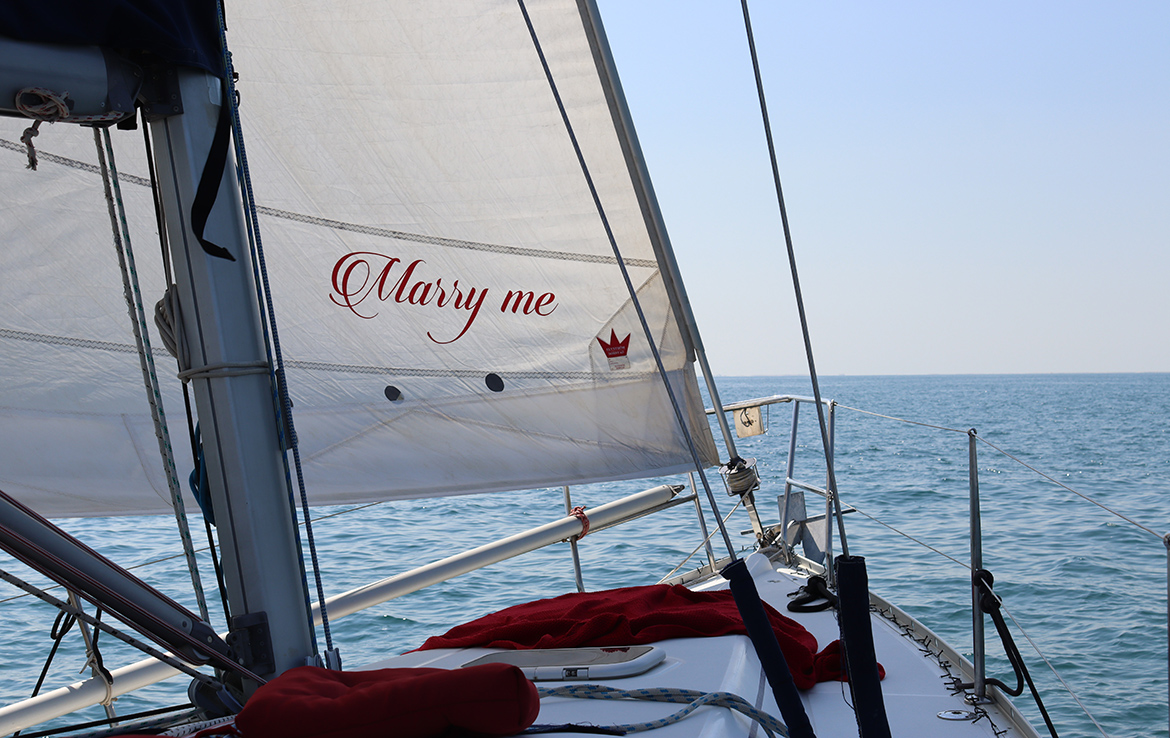 ПАРУСНАЯ ЯХТА UAE-SAIL-01 - ДУБАЙ