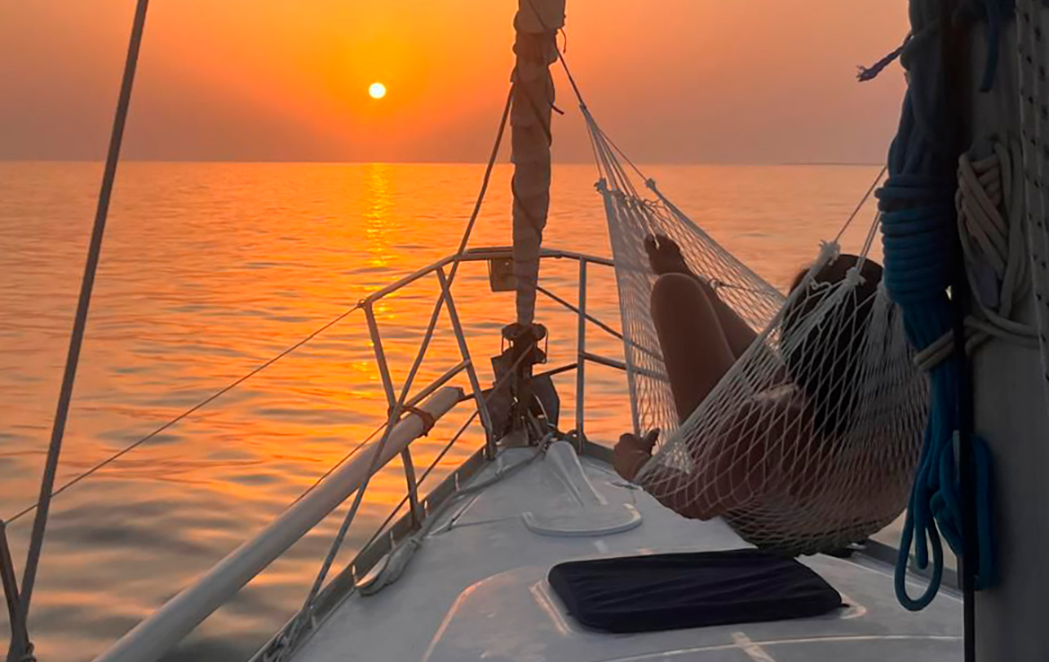 ПАРУСНАЯ ЯХТА UAE-SAIL-01 - ДУБАЙ