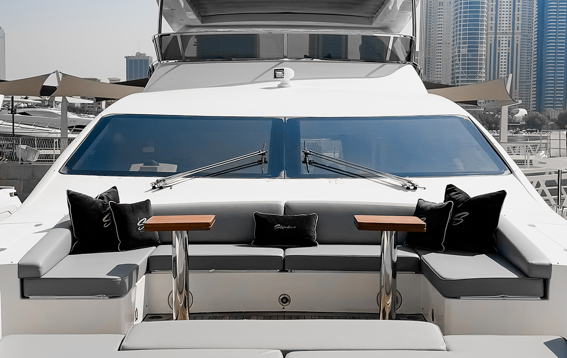 ЯХТА UAE-MOT-09 - ДУБАЙ