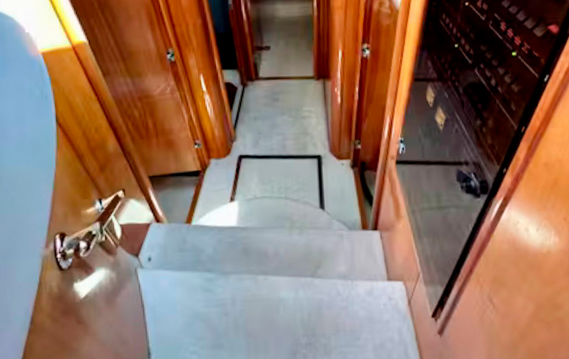 ЯХТА SUNSEEKER - КЕМЕР