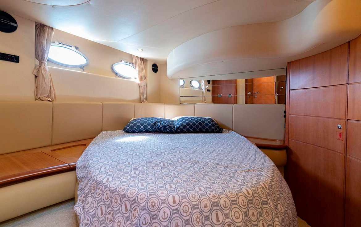 ЯХТА AZIMUT 46 - АНТАЛИЯ